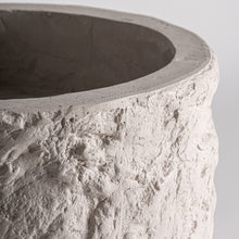 Laden Sie das Bild in den Galerie-Viewer, BROD PLANT POT
