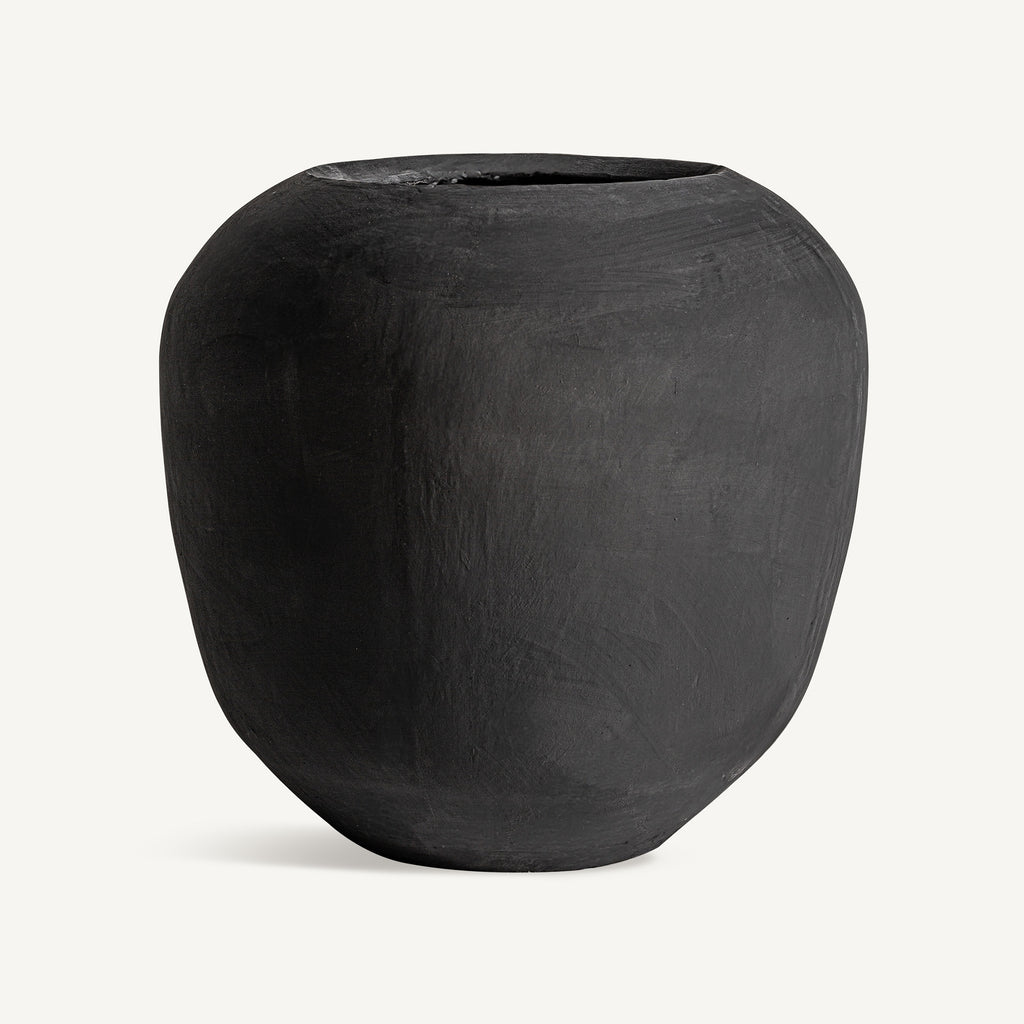 BLACK CONCRETE VASE
