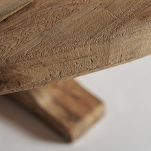 Carica l'immagine nel visualizzatore di Gallery, Railwood round solid table