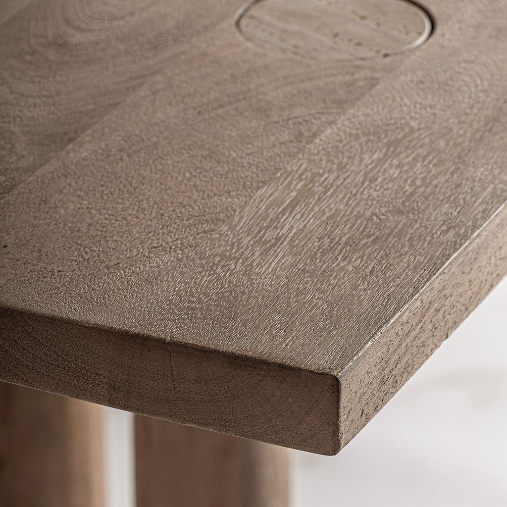 JACQUARD DINING TABLE