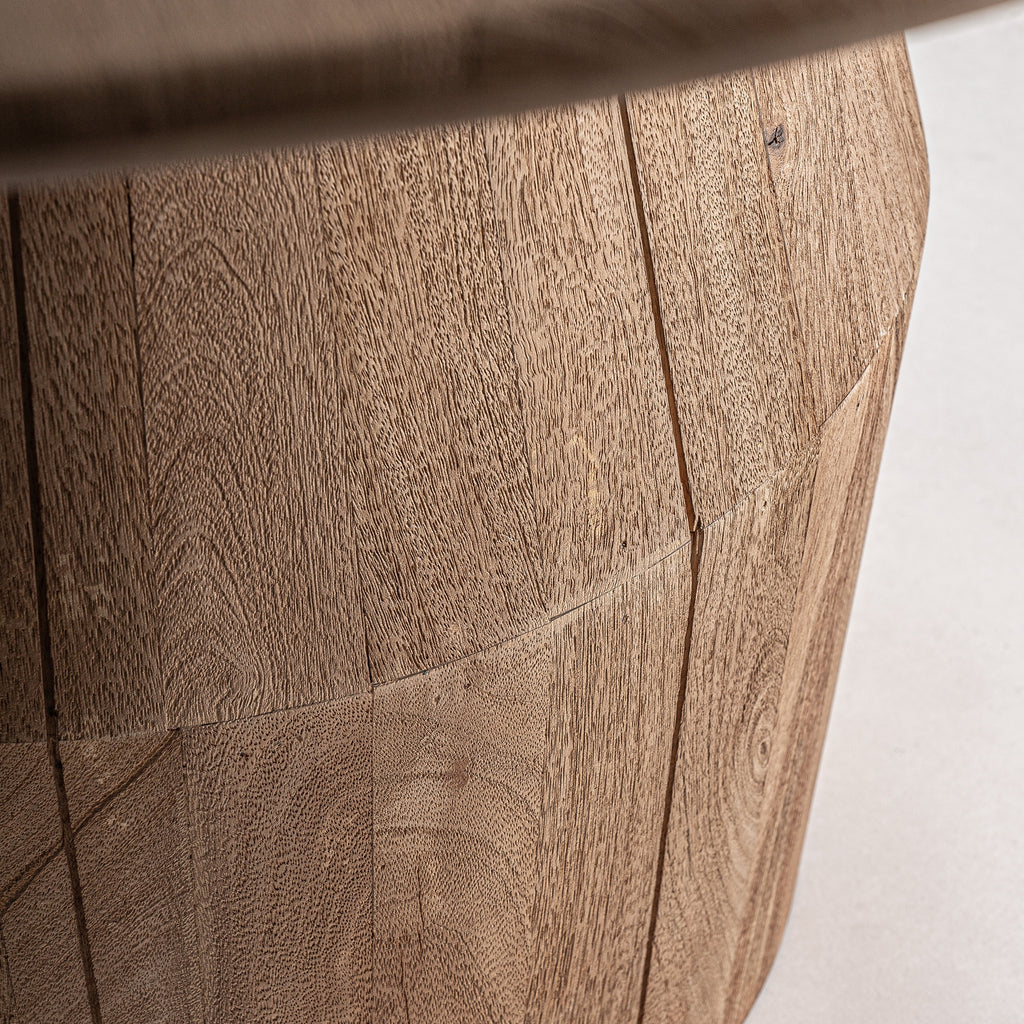 JACQUARD DINING TABLE