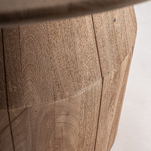 Carica l'immagine nel visualizzatore di Gallery, JACQUARD DINING TABLE