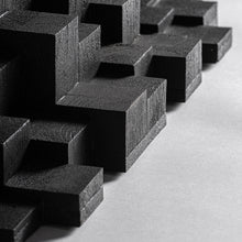 Laden Sie das Bild in den Galerie-Viewer, PÈTRIA DINING TABLE