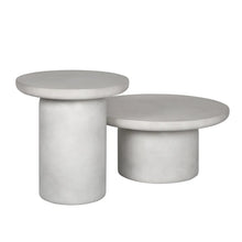 Laden Sie das Bild in den Galerie-Viewer, Low coffee table