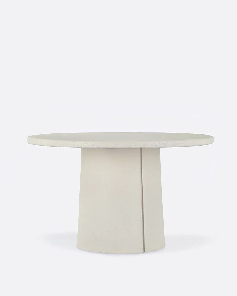 Mesa de comedor de exterior CLAUDE de microcemento Ø 125 cm x 75 cm