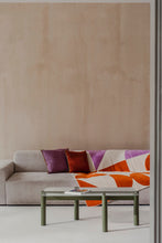 Carica l'immagine nel visualizzatore di Gallery, Kob Coffee Table