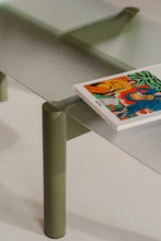 Carica l'immagine nel visualizzatore di Gallery, Kob Coffee Table