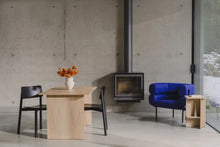 Load image into Gallery viewer, Wem Chair