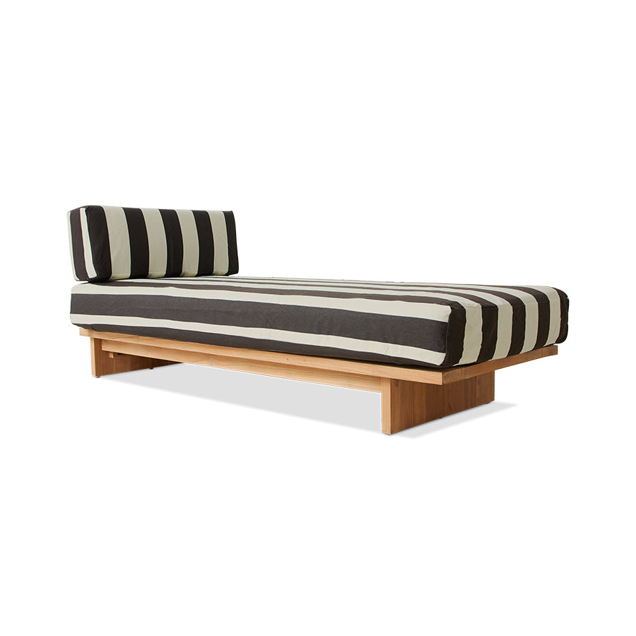 Outdoor daybed teak stracciatella