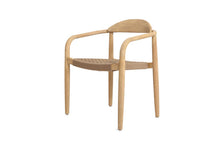 Laden Sie das Bild in den Galerie-Viewer, Eucalyptus dining chair