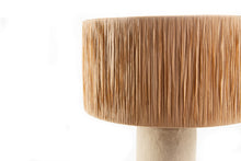 Carica l&#39;immagine nel visualizzatore di Gallery, Raffia Beige Table Lamp