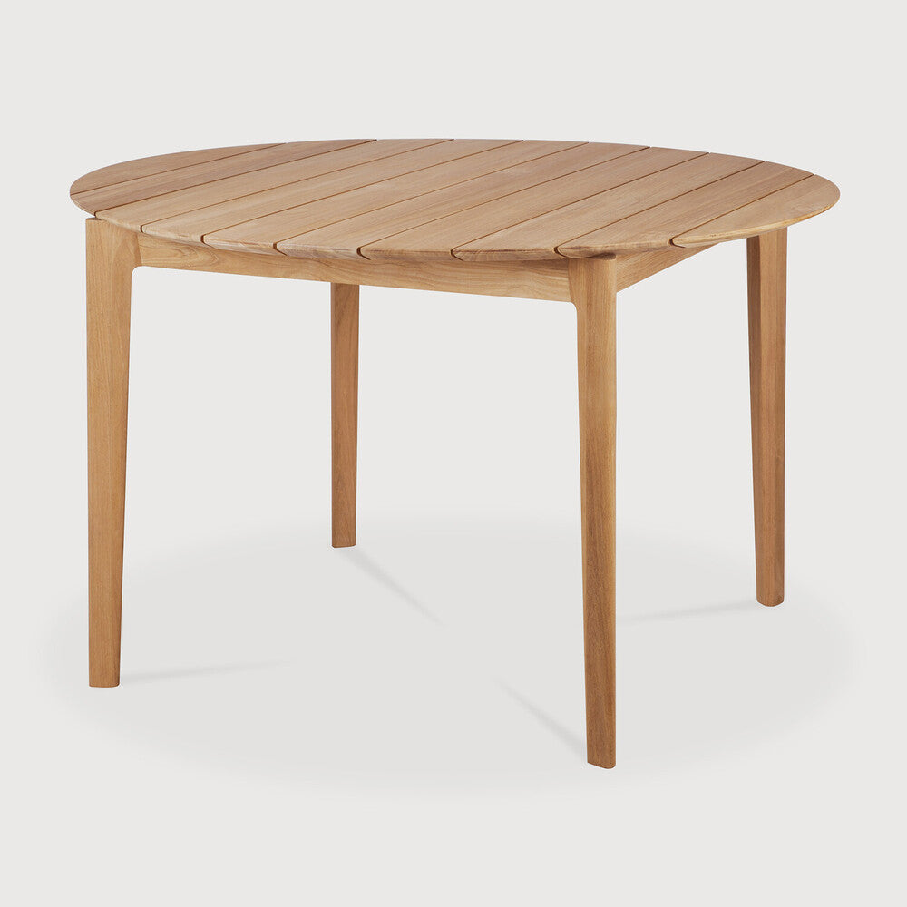 Bok round outdoor dining table