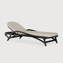 Laden Sie das Bild in den Galerie-Viewer, Zen outdoor adjustable lounger Black