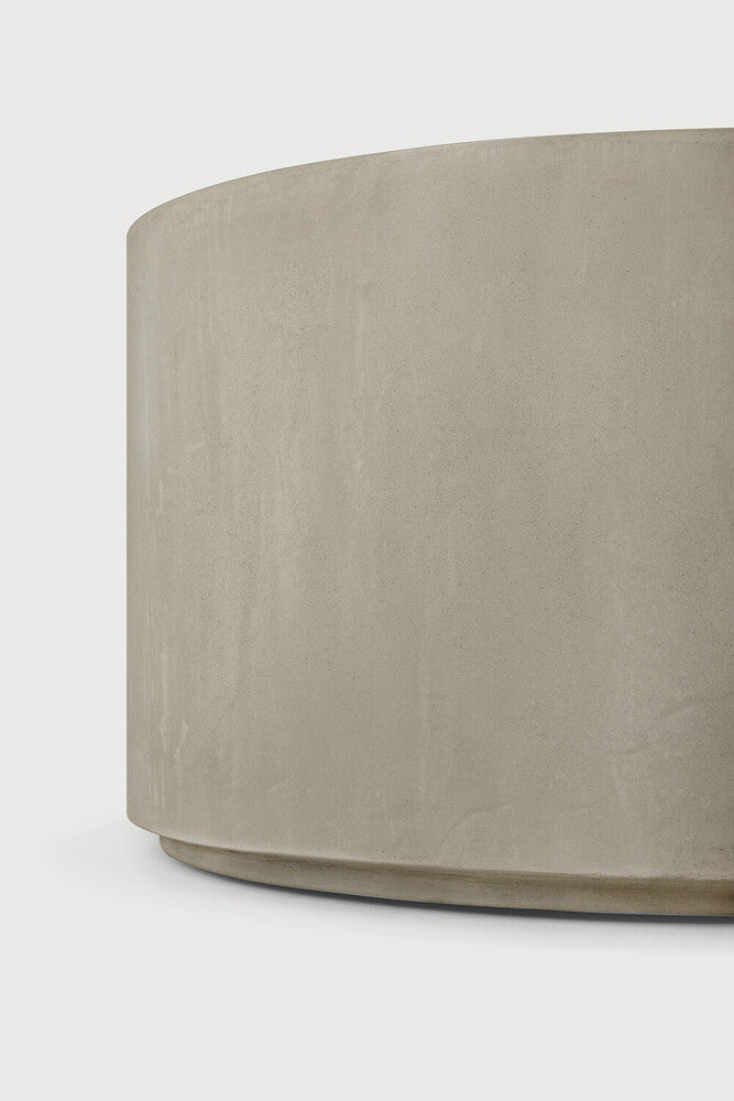 Elements outdoor coffee table