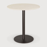 Blend dining table