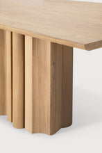 Laden Sie das Bild in den Galerie-Viewer, Sequence dining table