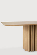 Laden Sie das Bild in den Galerie-Viewer, Sequence dining table