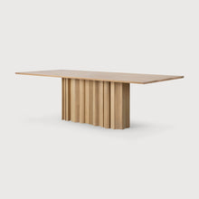 Laden Sie das Bild in den Galerie-Viewer, Sequence dining table
