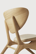 Carica l&#39;immagine nel visualizzatore di Gallery, Eye lounge chair with seat cushion