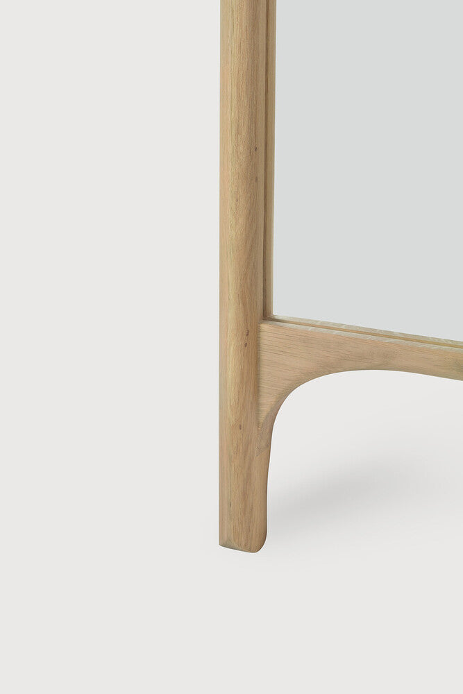 PI floor mirror Oak