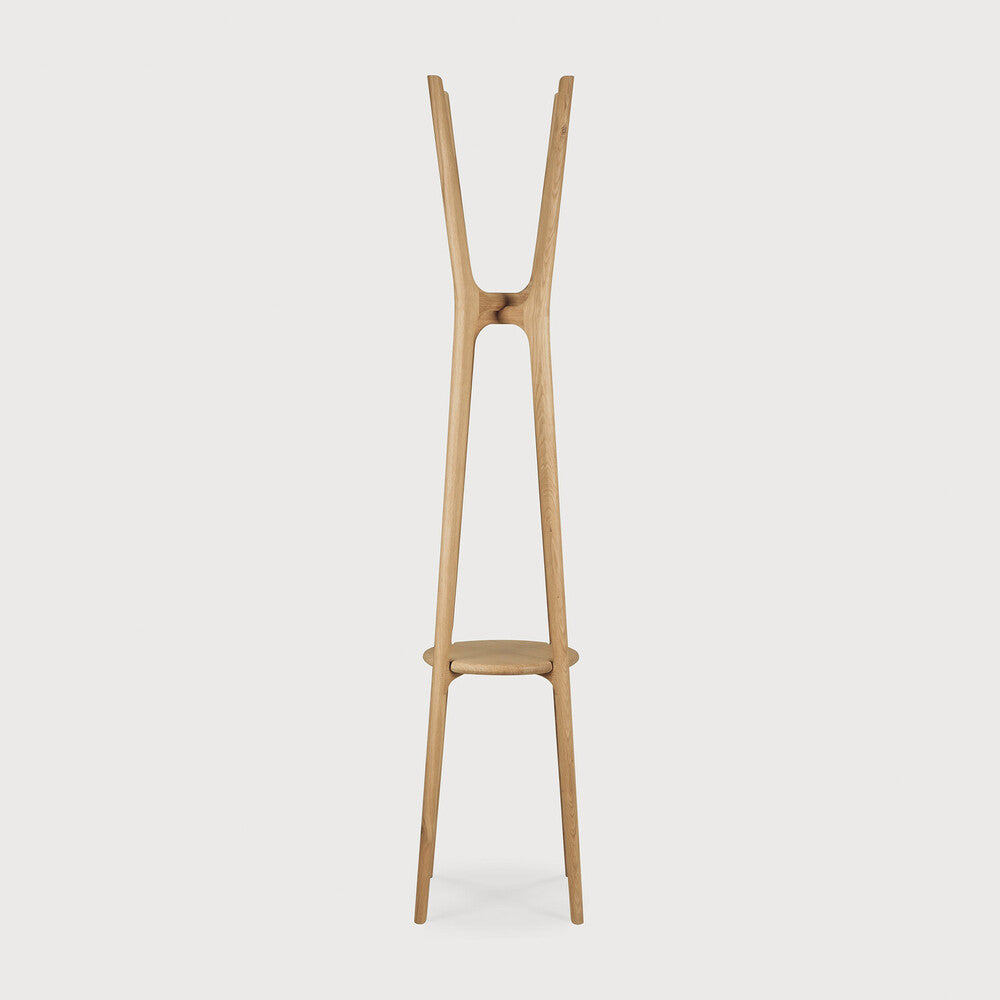 PI coat stand