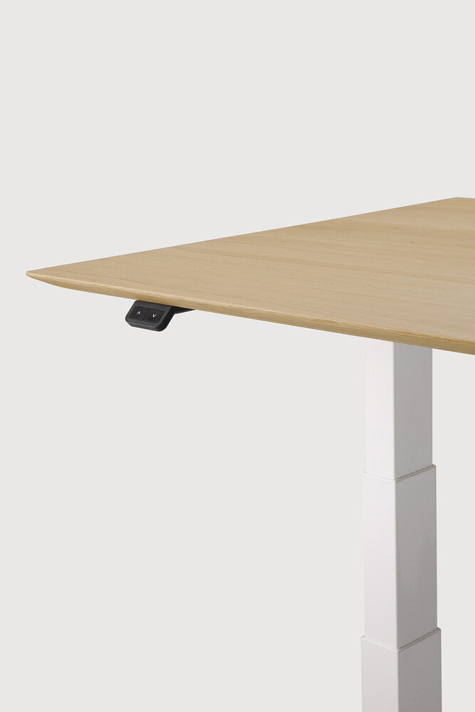 Bok adjustable desk