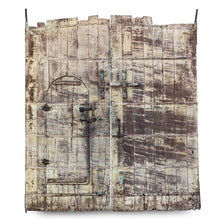 Carica l'immagine nel visualizzatore di Gallery, Old door