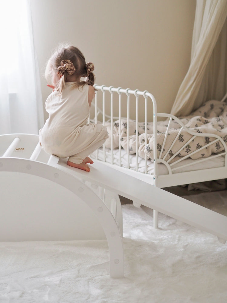 TUOHI II slide ramp | white
