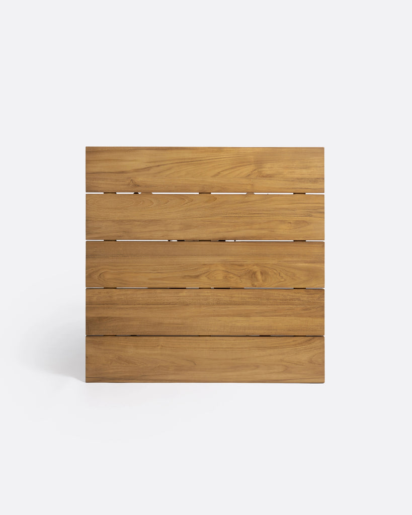 Outdoor dining table square