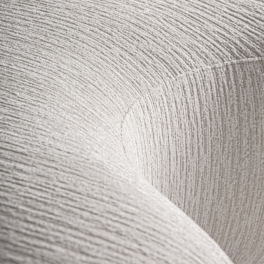 Irregular/curve bench