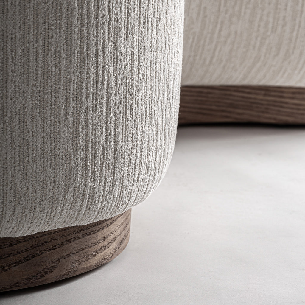 Irregular/curve bench