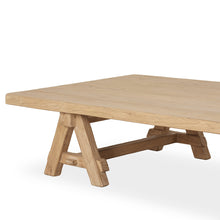 Laden Sie das Bild in den Galerie-Viewer, Wabi-sabi coffee table
