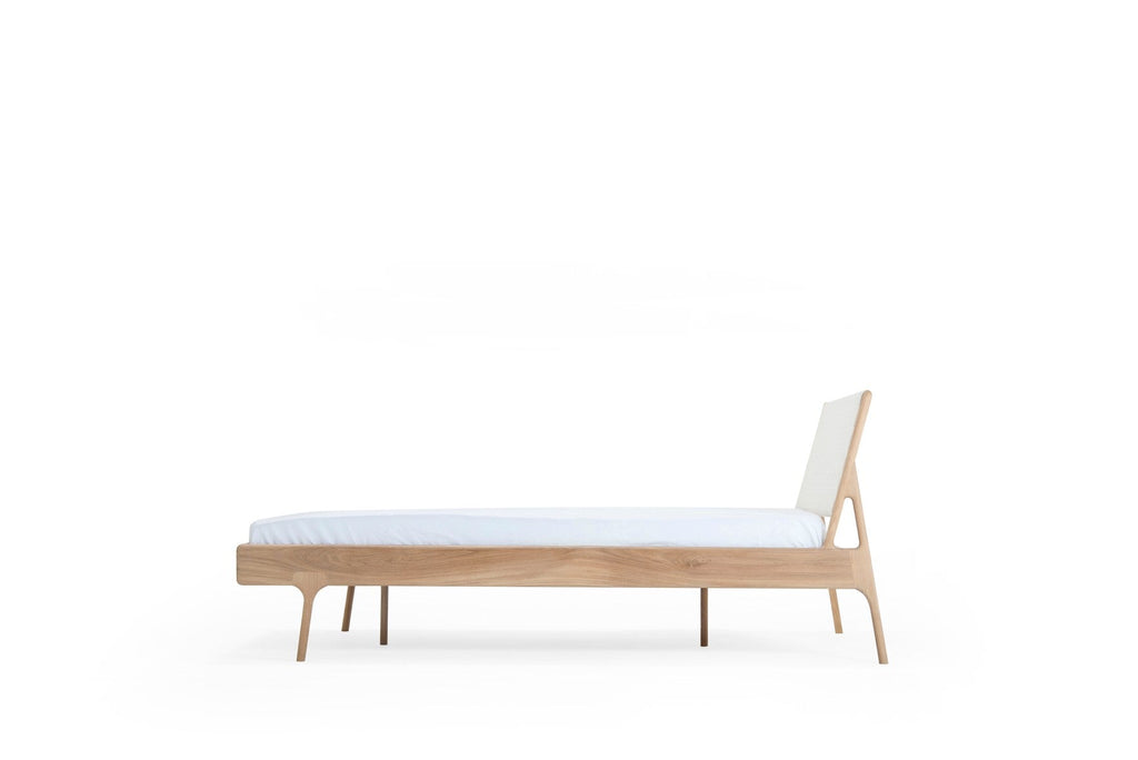Fawn Bed 140 x 200 - Deep Frame - Upholstered