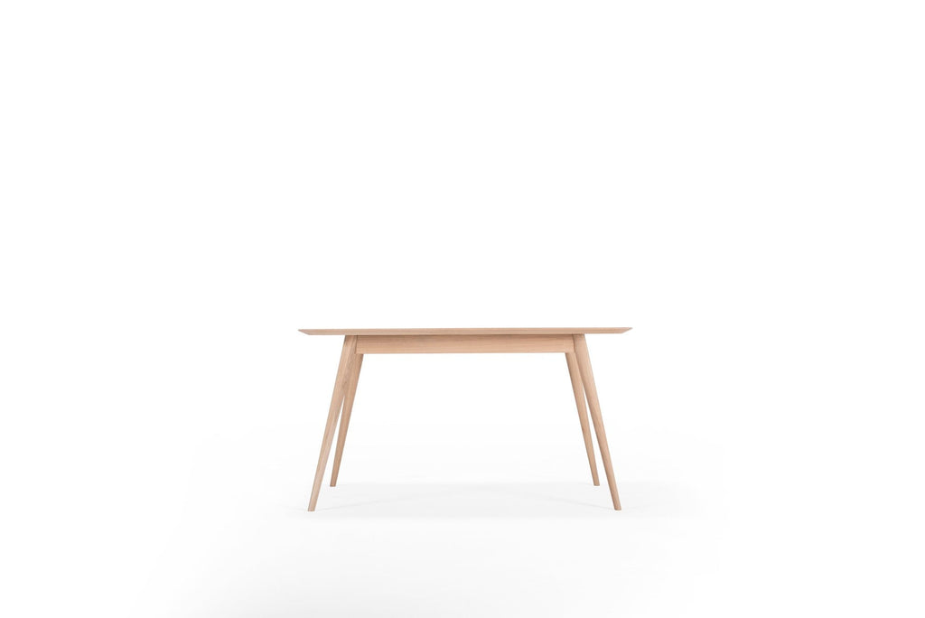 Stafa Table 80 x 80 - Oak