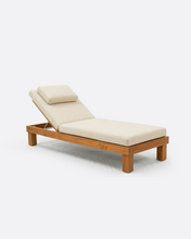 Load image into Gallery viewer, Outdoor sunbed