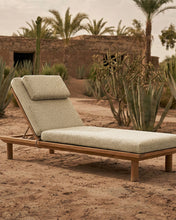 Laden Sie das Bild in den Galerie-Viewer, Outdoor sunbed