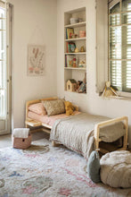 Laden Sie das Bild in den Galerie-Viewer, WASHABLE PLAY RUG BOTANIC FANTASY