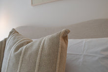 Load image into Gallery viewer, Wave Bed in Natural Weave
