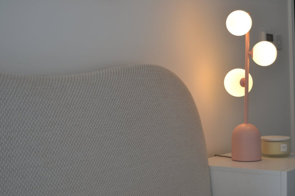 Wave Bed in Natural Weave