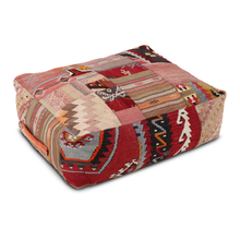 Load image into Gallery viewer, Pouf kilim patchwork