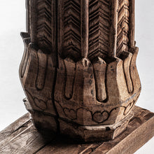 Laden Sie das Bild in den Galerie-Viewer, TEAK MIRROR