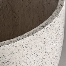 Load image into Gallery viewer, AMPHORA VASE