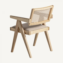 Load image into Gallery viewer, Elm wood chair