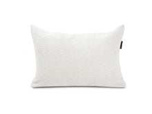 Laden Sie das Bild in den Galerie-Viewer, Pillow Square 65 Madu White