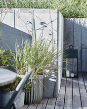 Load image into Gallery viewer, Planter, Concrete, Light grey