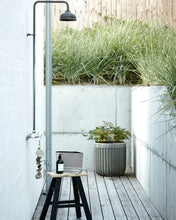 Load image into Gallery viewer, Planter, Concrete, Light grey