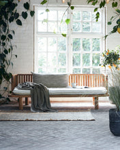 Charger l&#39;image dans la galerie, Sofa, Morena, Nature with white cushion included