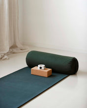 Charger l&#39;image dans la galerie, YOGA BOLSTER, LARGE, ROUND