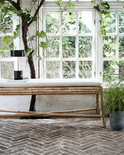 Charger l&#39;image dans la galerie, Bench with cushions, Sedeo, Natural