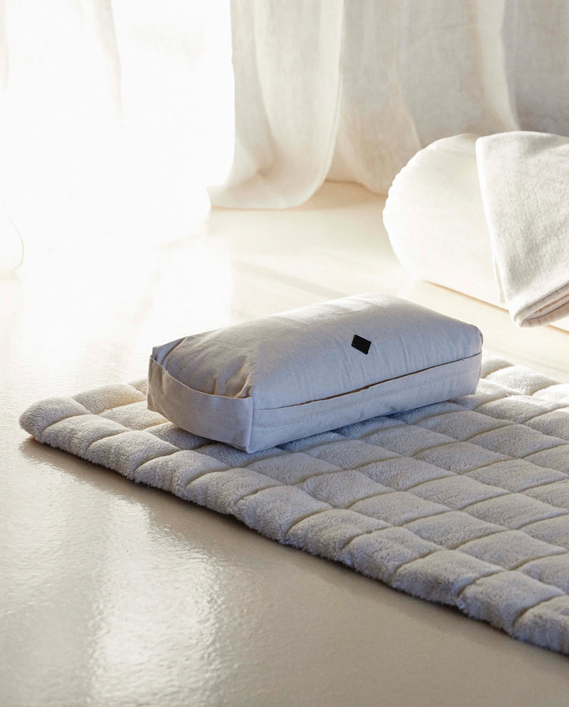 YIN YOGA MATTRESS W/FUR,